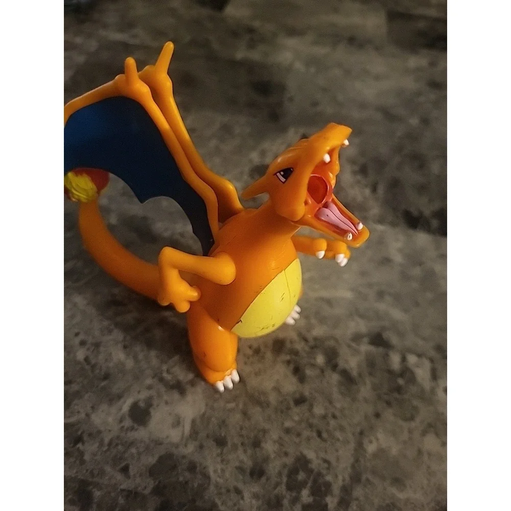 Charizard Hasbro 2000 Pokémon‎ Charizard Figure